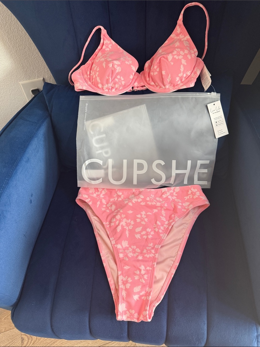 Brand New!  Cupshe Pink Floral Bikini Set